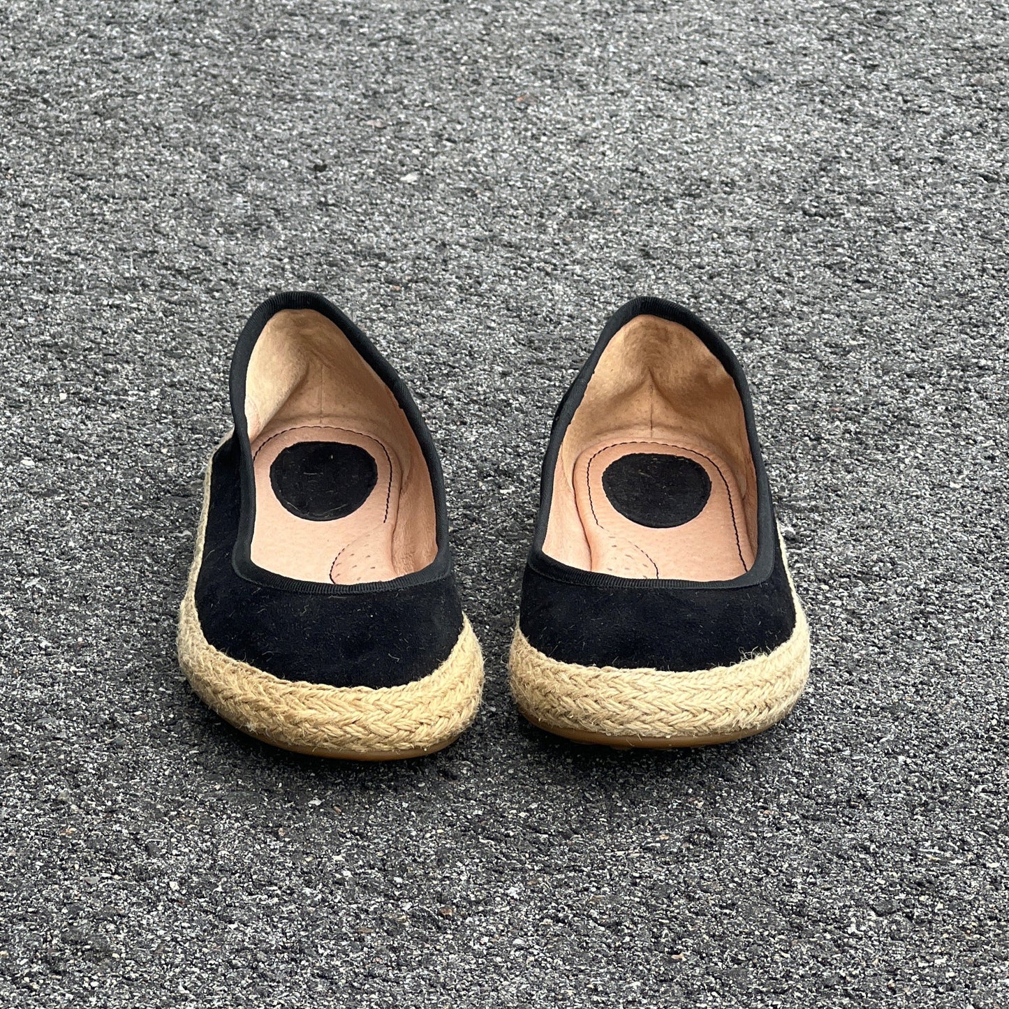 Woman’s Sofft Jute Wrapped Almond-toe Suede Slip-on 7.5M Black Leather