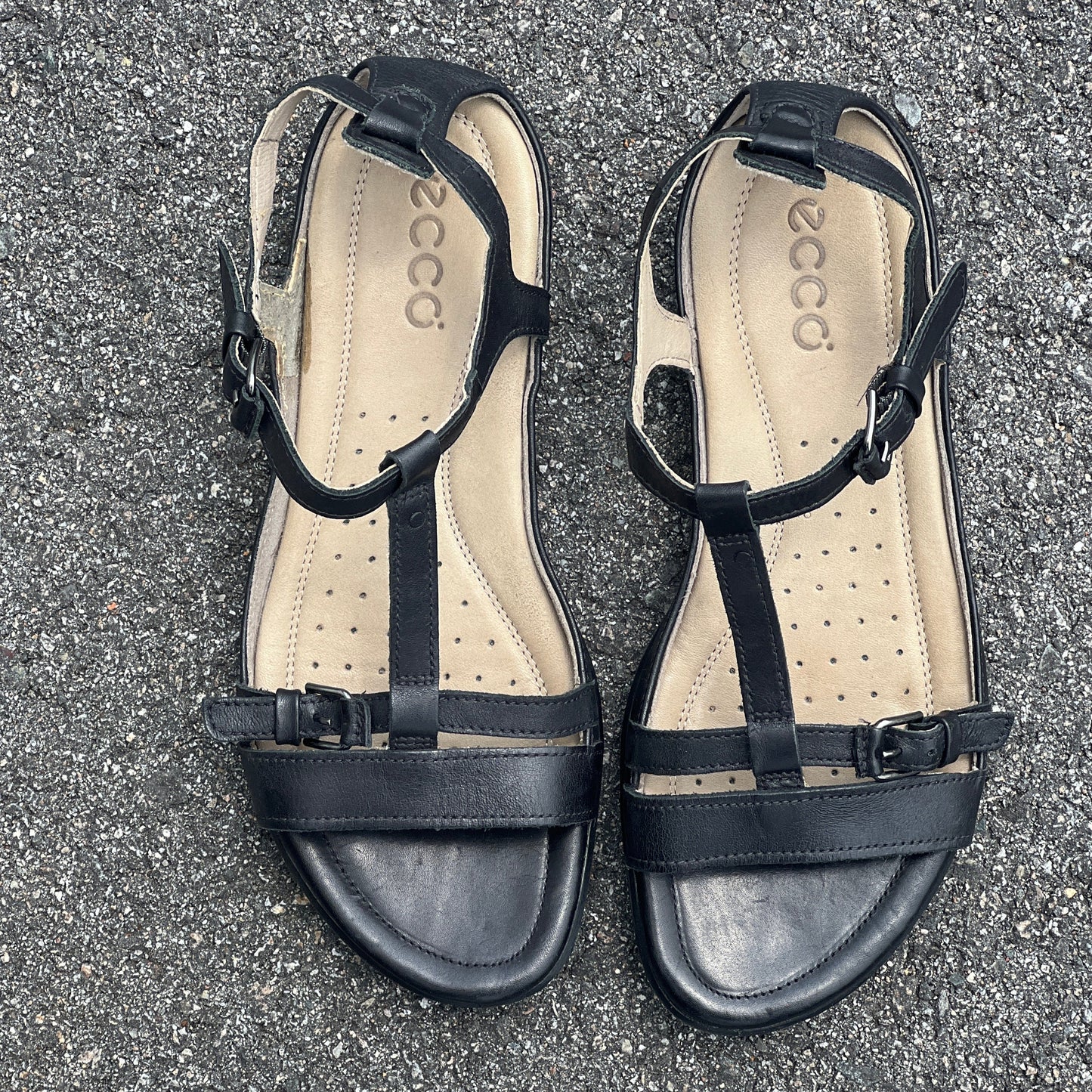 Ecco Women's T-Strap Sandal EU36M Black Leather