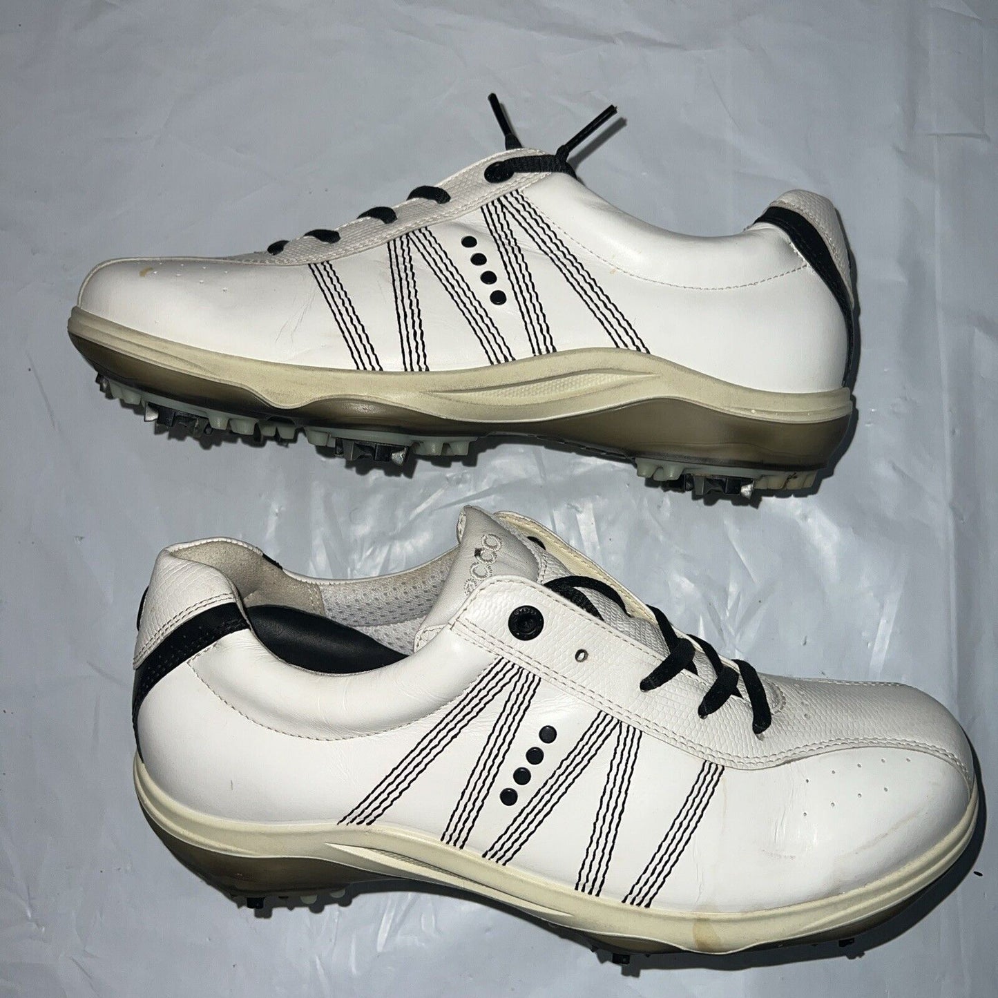 Women’s Ecco Spiked Golf Shoe 39EU White/Black Leather
