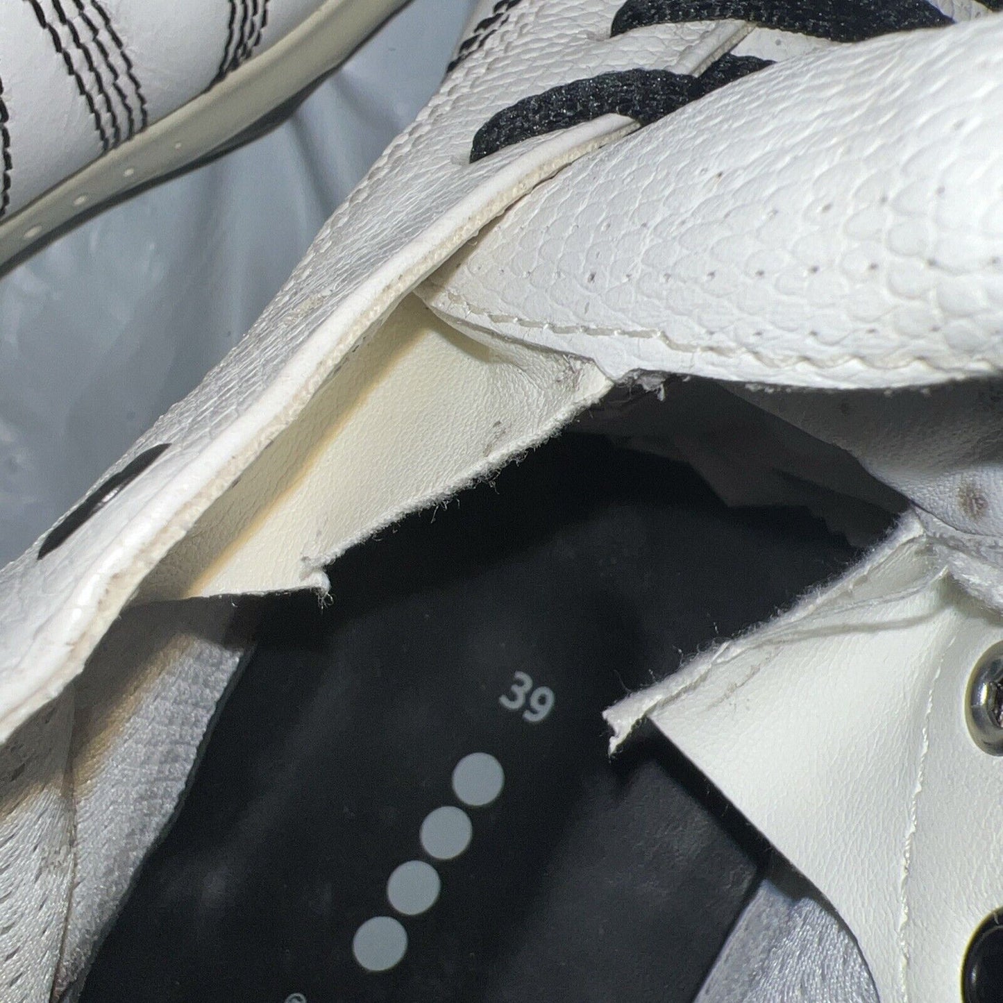 Women’s Ecco Spiked Golf Shoe 39EU White/Black Leather