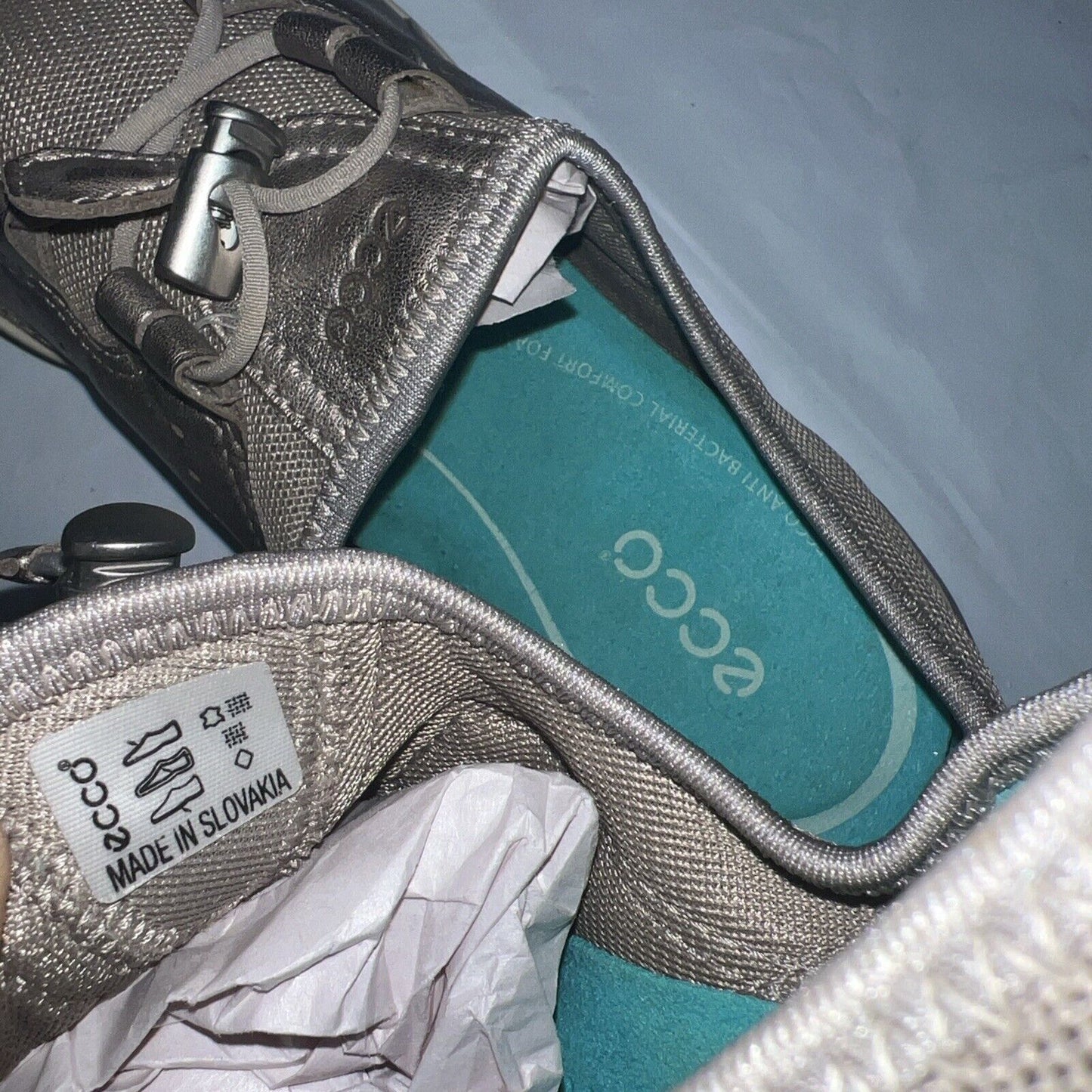 Women’s ECCO Bluma Toggle Lace Slip-on 40EU Champagne Metallic Leather