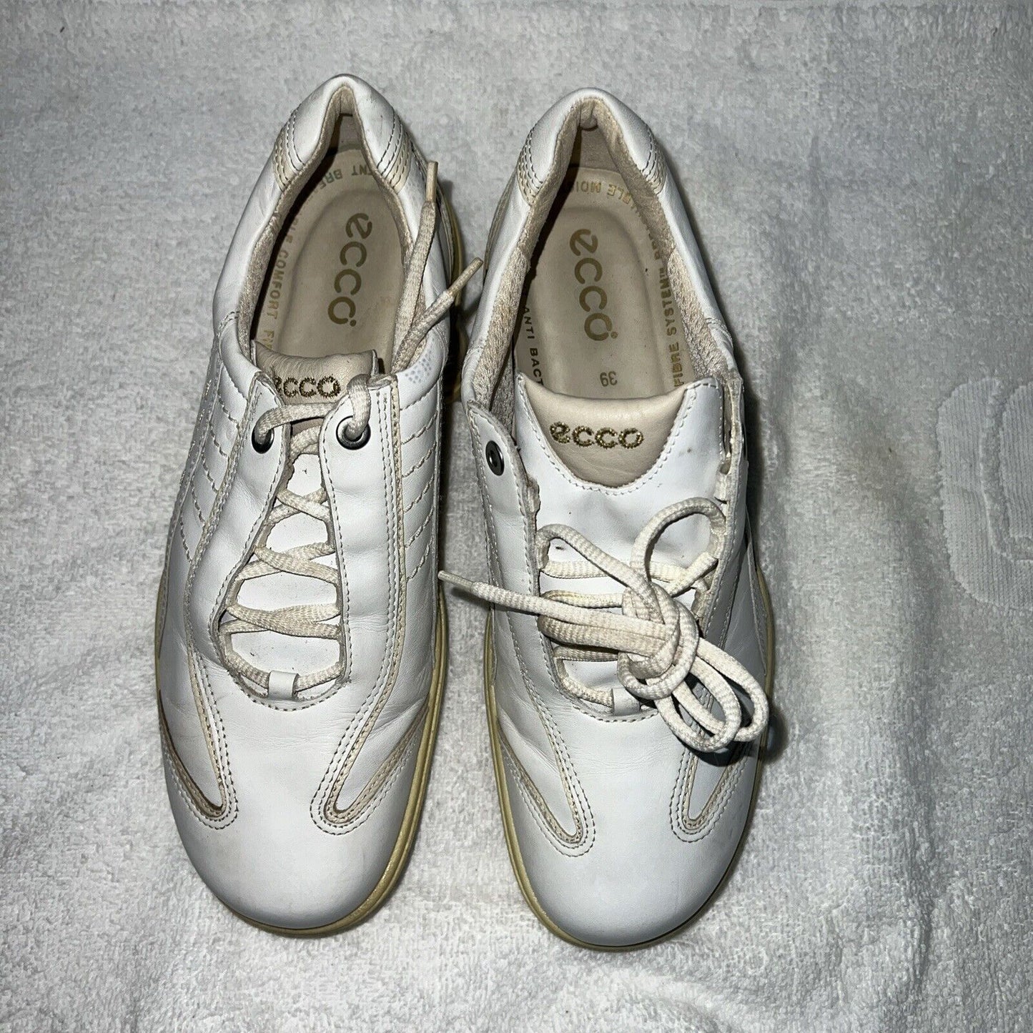 Women’s Ecco Spiked Golf Shoe 39EU White Hydromax Leather