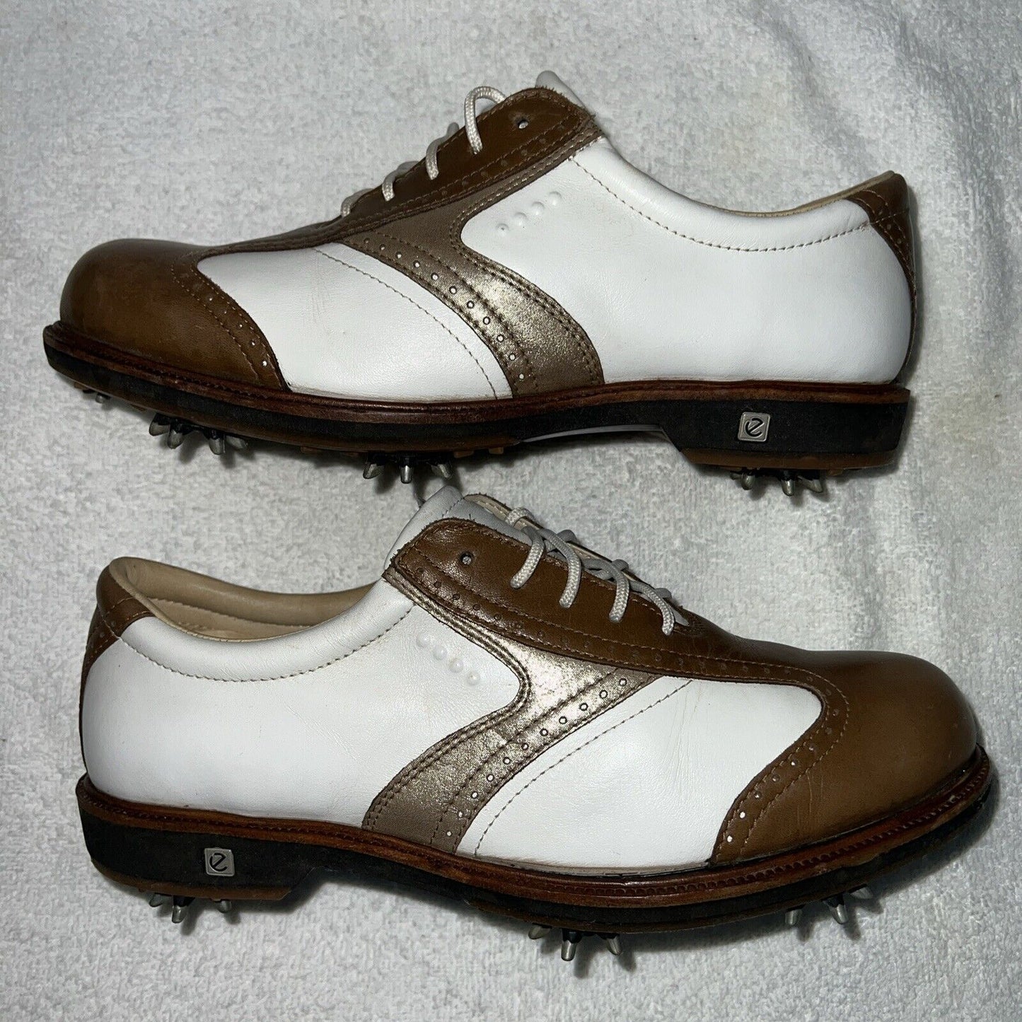 Women’s Ecco Spiked Golf Shoe 38EU White/Brown/Metallic Hydromax Leather
