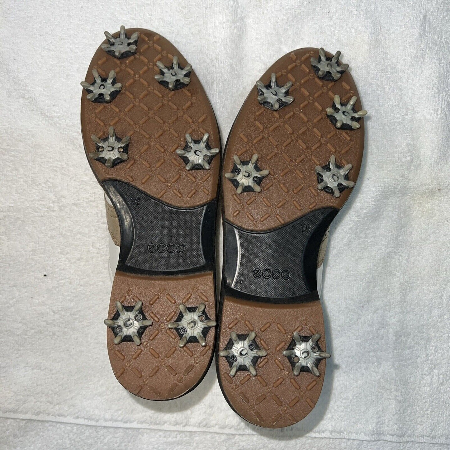 Women’s Ecco Spiked Golf Shoe 38EU White/Brown/Metallic Hydromax Leather