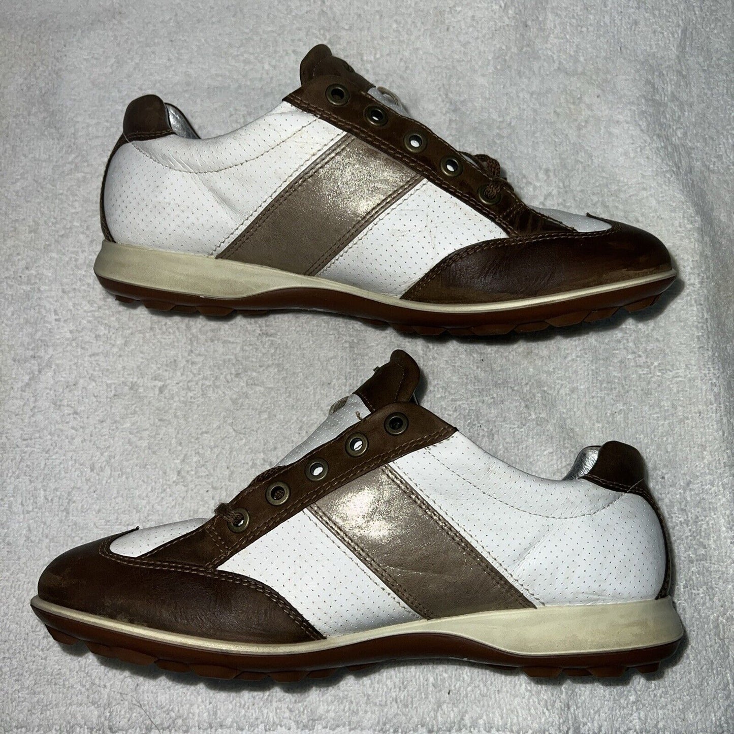 Women’s Ecco Wingtip Spikeless Golf Shoe 38EU White/Brown/Metallic Leather