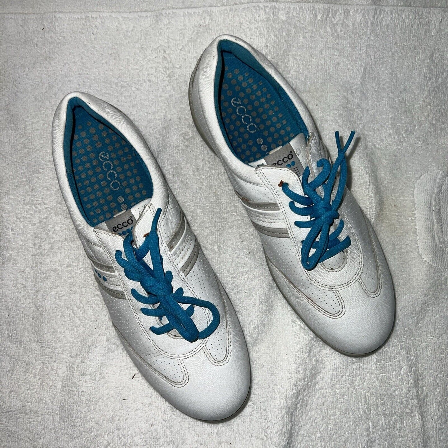 Women’s Ecco Spiked Golf Shoe 41EU White/Blue Hydromax Leather