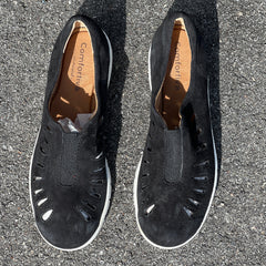 Comfortiva by SoftSpots Women’s •Tinsley• Comfort Slip-on 7.5M Black Suede