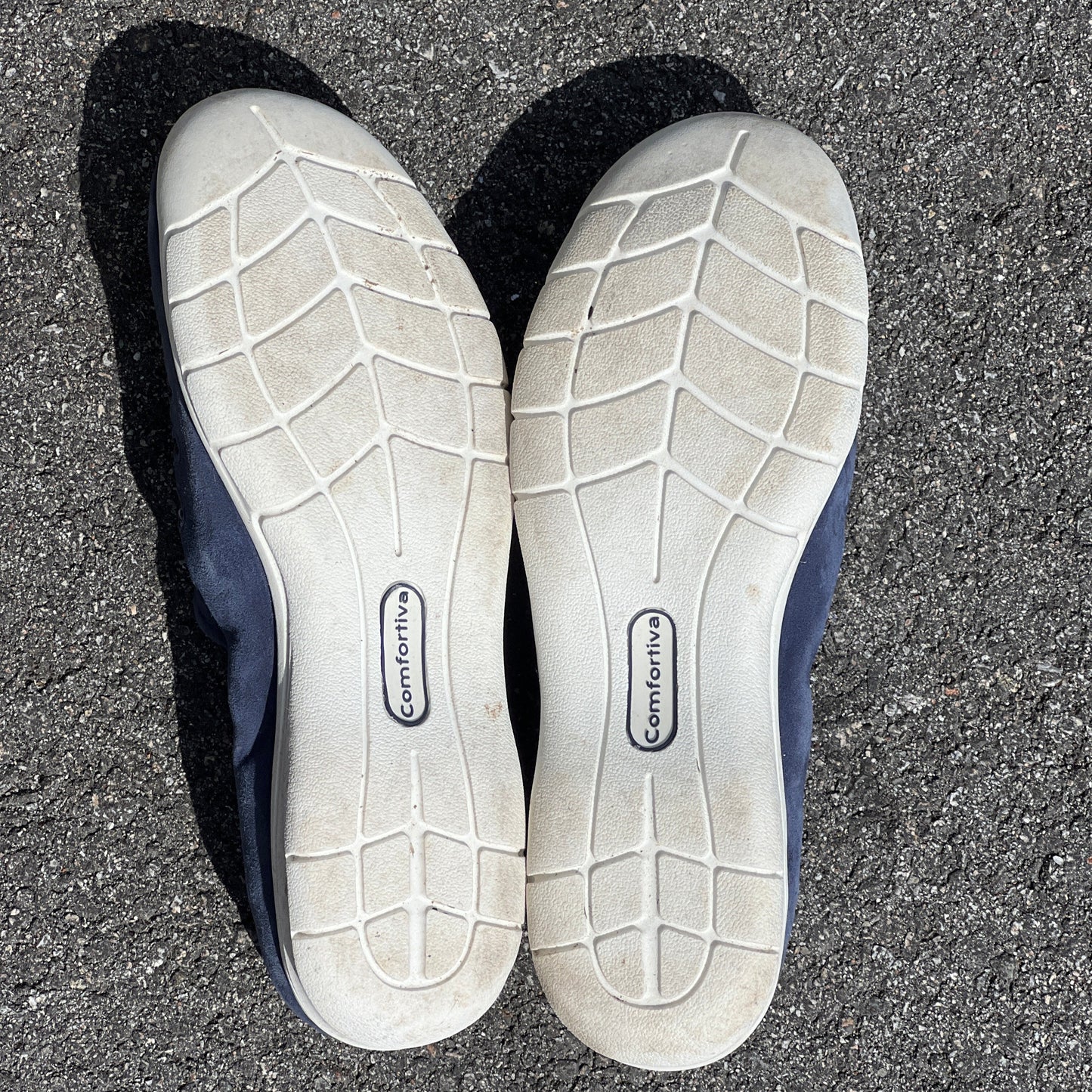 Comfortiva by SoftSpots Women’s •Tinsley• Comfort Slip on 8.5W Blue Suede