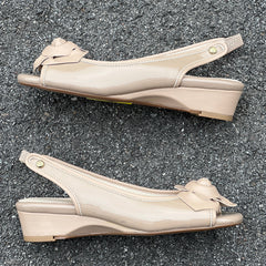 Women’s Taryn Rose •Karols• Peep-toe Sling-back 6M Nutmeg Patent Leather