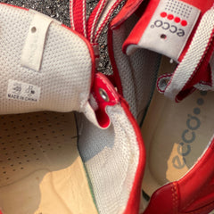 Women’s Ecco Spikeless Golf Shoes 38U -Red- Hydromax Yak Leather