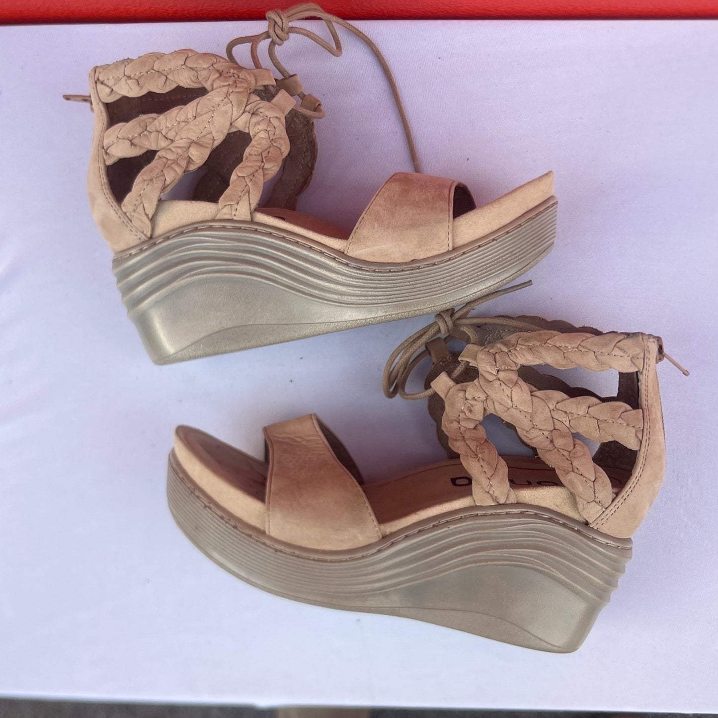 Woman’s Bionica Sunset Platform Sandal 6M Baywater Nubuck leather