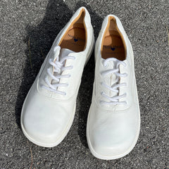Women's NURSE MATES •Macie• Pillow-Top Oxford 9.5M White Leather
