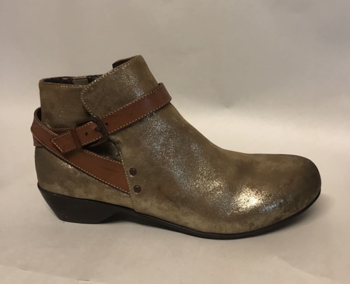 Women's Comfortiva •Ryder• Buckle Strap Bootie -Size 10M- ANTHRACITE - ShooDog.com
