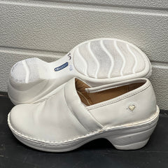 Women’s Nurse Mates Halle Pillow Top Clog 8M White Leather