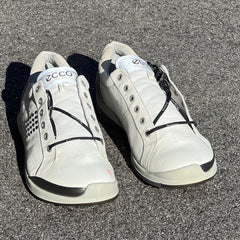 Men’s Ecco Biom Cleat-less Golf Shoe 46EU • White/ Black Hydromax Yak Leather
