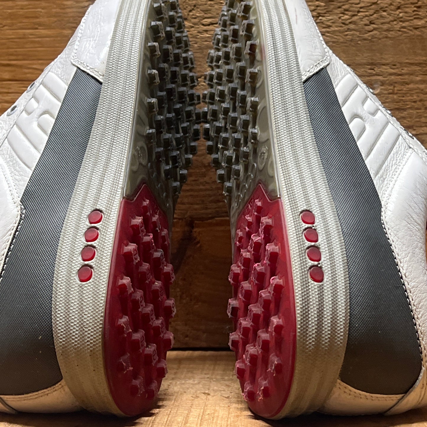 Men’s Ecco  Premier Cleat-less Golf Shoe 44EU •White/ Grey• Hydromax  Leather