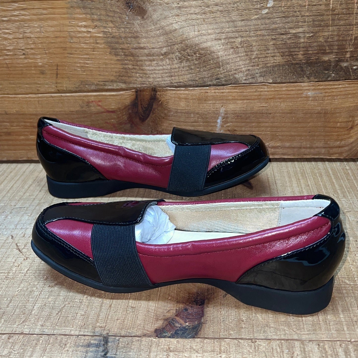 Women’s Taryn Rose - Traveler •Taurus •Leather Elastic-gore Slip on 6M  Red Napa /Black Patent
