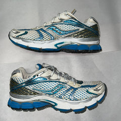 Women’s Saucony, Triumph 7• Running Shoe 8M