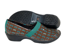 Women’s Lila Non-slip Clog by SureGrip 9M Brown/Teal Blue Bicycle Patent