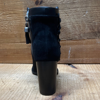 ADRIENNE VITTADINI Women's  •Trend• Black Suede Leather Ankle Bootie 6M