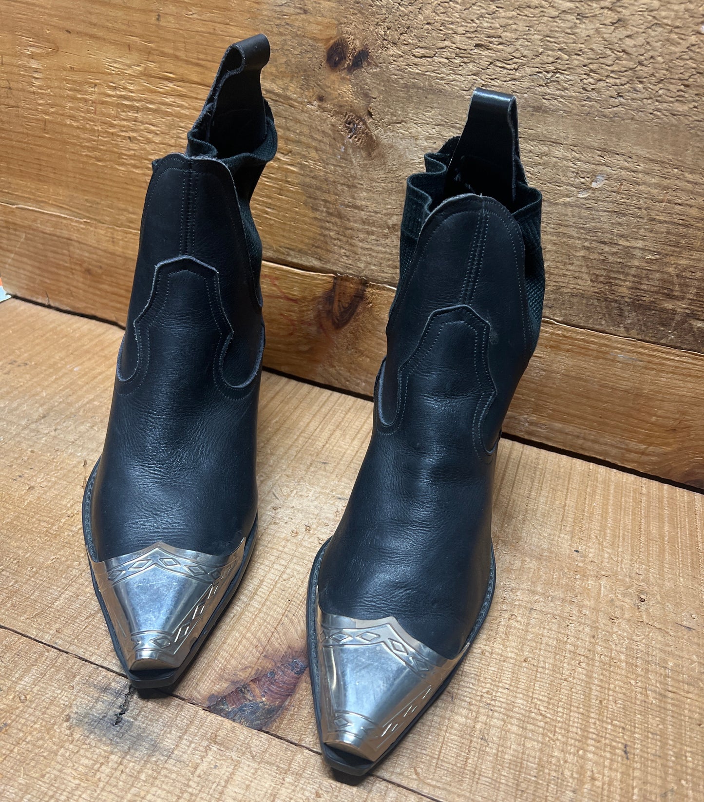 Men’s Marley of London Vintage Pointed-toe western Bootie  UK7/8US