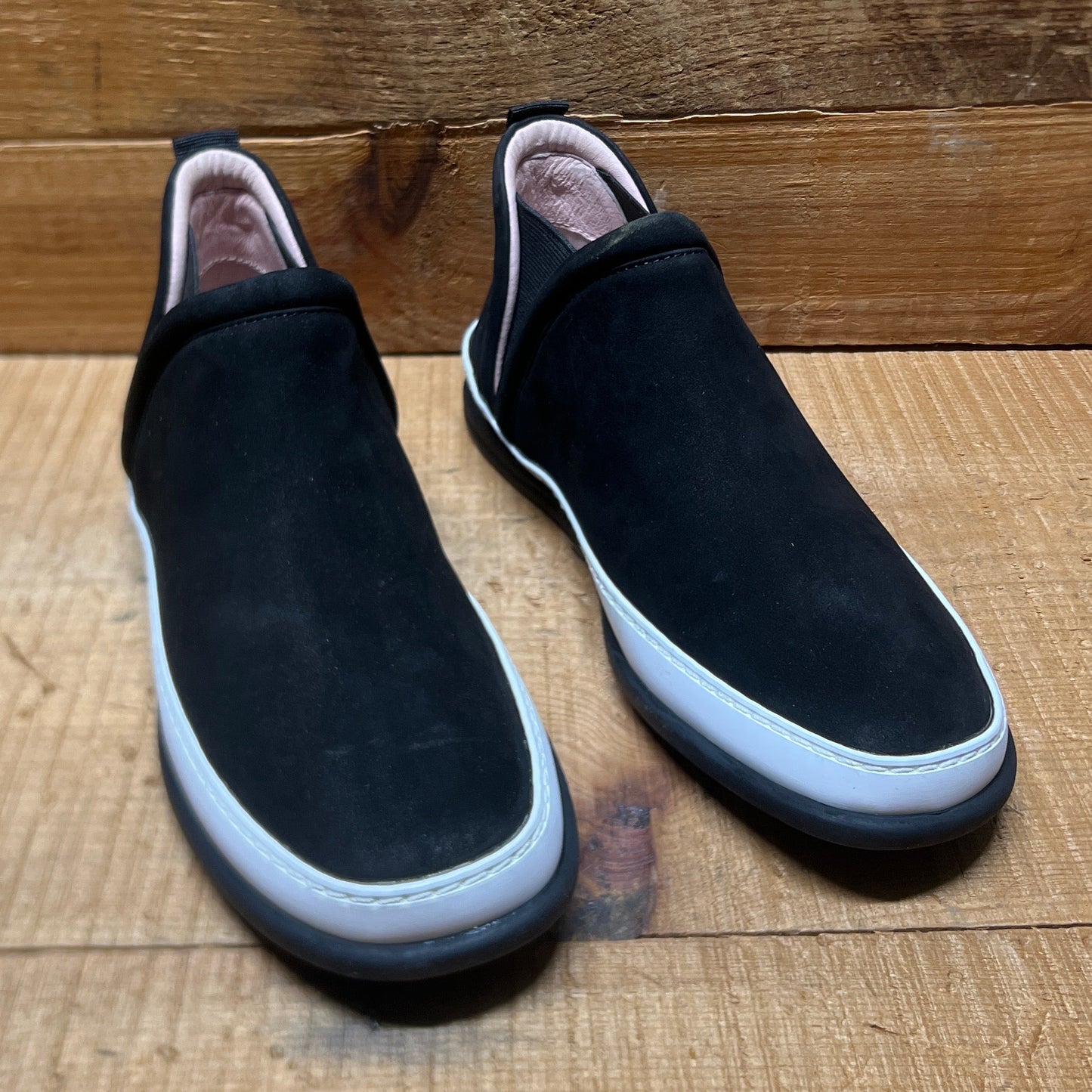 Taryn Rose  Women's  •Fose• Black Nubuck Leather Slip-on Ankle  Bootie 6M