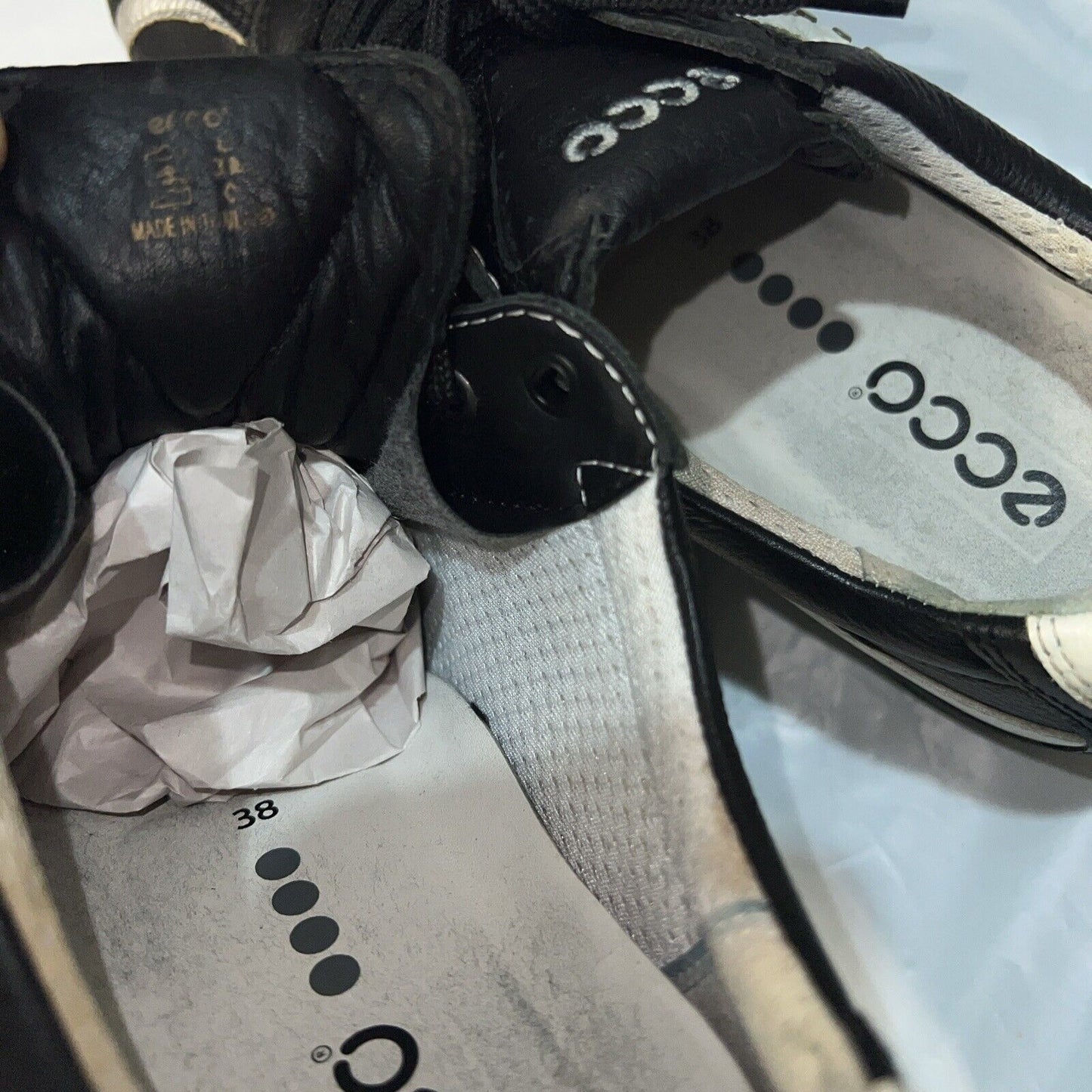 Women’s EccoSpiked Golf Shoe 38EU Black/White/Silver Hydromax Leather