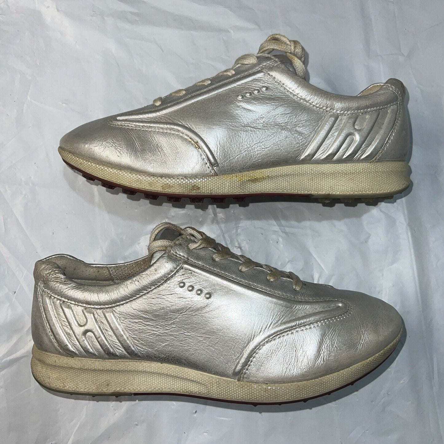 Women’s Ecco Street  Spikeless Golf Shoe 38EU Metallic Silver Hydromax  Leather