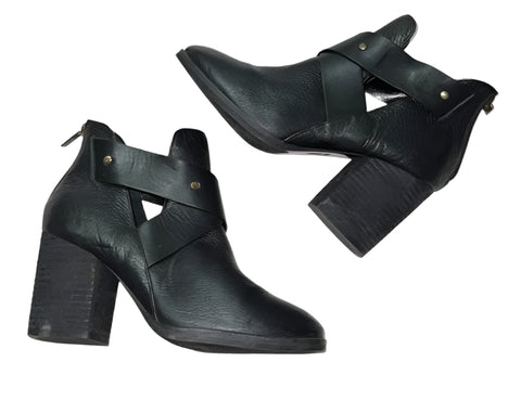 Women’s Black Leather Ankle Boots by Isola