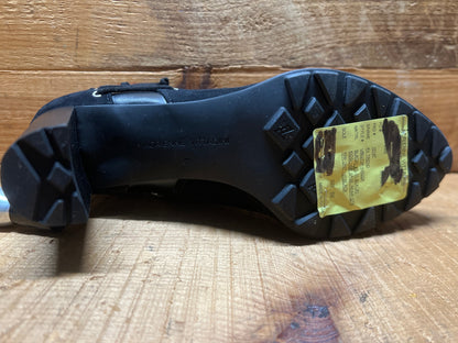 ADRIENNE VITTADINI Women's  •Trend• Black Suede Leather Ankle Bootie 6M