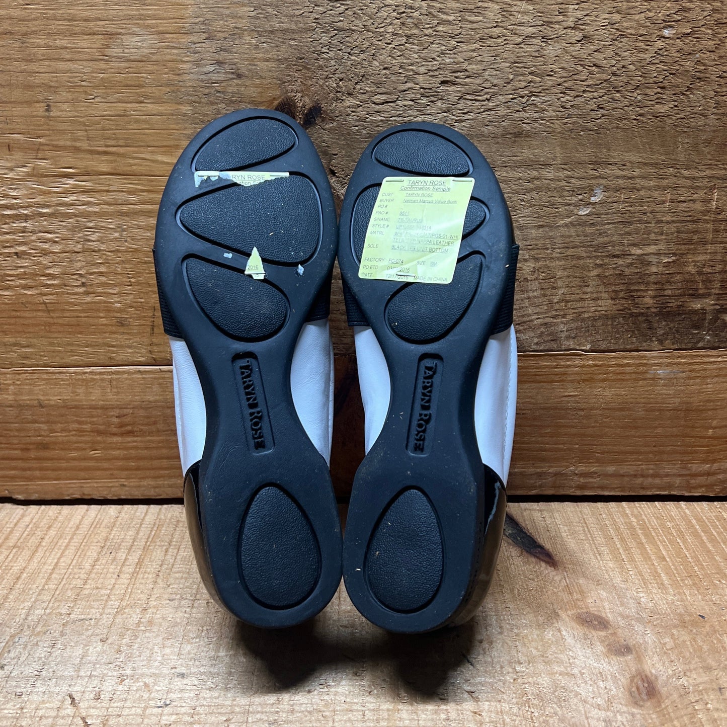 Women’s Taryn Rose - Traveler •Taurus •Elastic-gore Leather Slip on 6M  White Napa/Black Patent