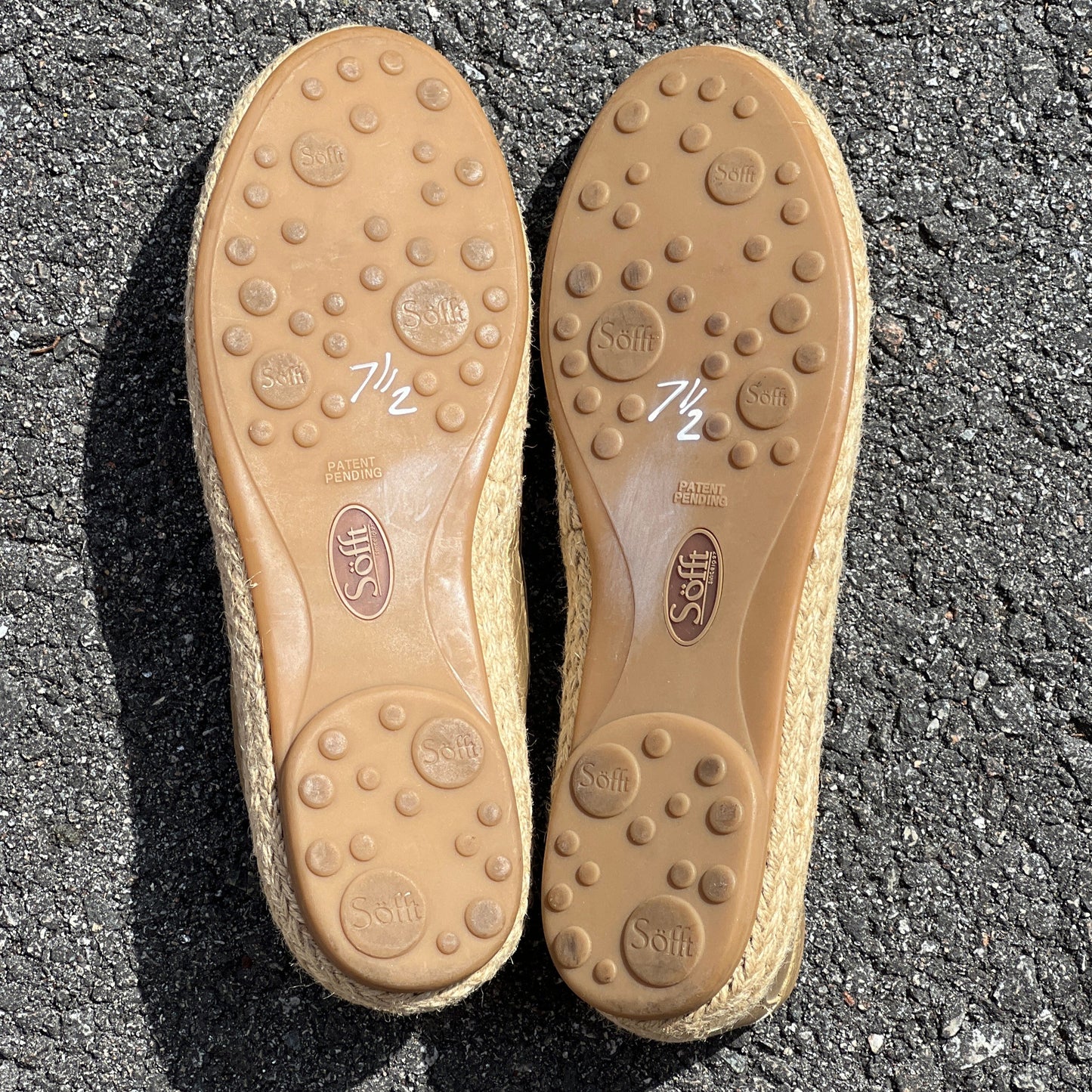 Woman’s Sofft Malila Jute Wrapped Slip-on Moc 7.5M Gold Leather