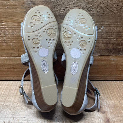 Woman’s Sofft Innis Wedge Sanda 9M Baywater Suede Leather