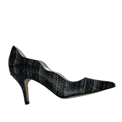 TAHARI Women's Charter  Scalloped -edge Pointed-toe Pump  - Black/White Embossed Reptile  8M