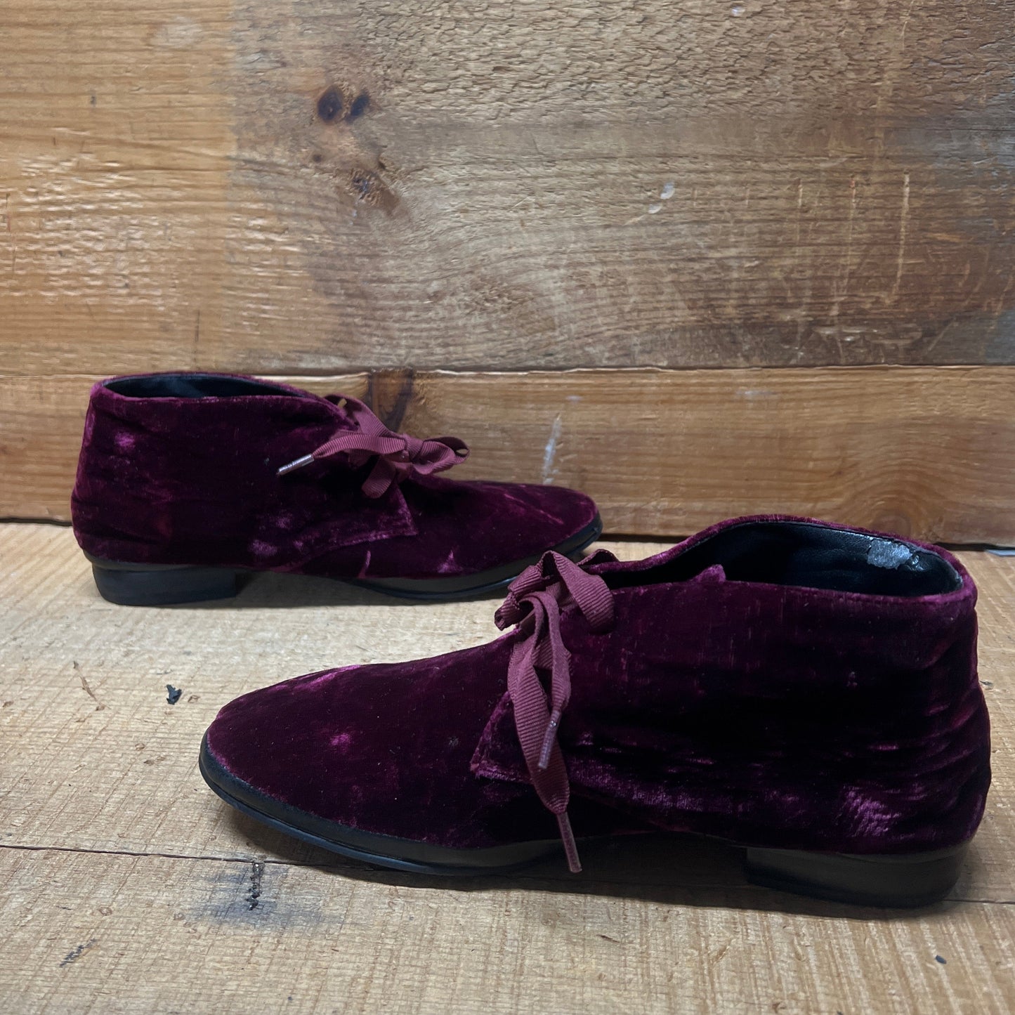 LUXURY REBEL Women's Three Eyelet Velvet Bootie 37 EU/US6.5-7 Dark Berry