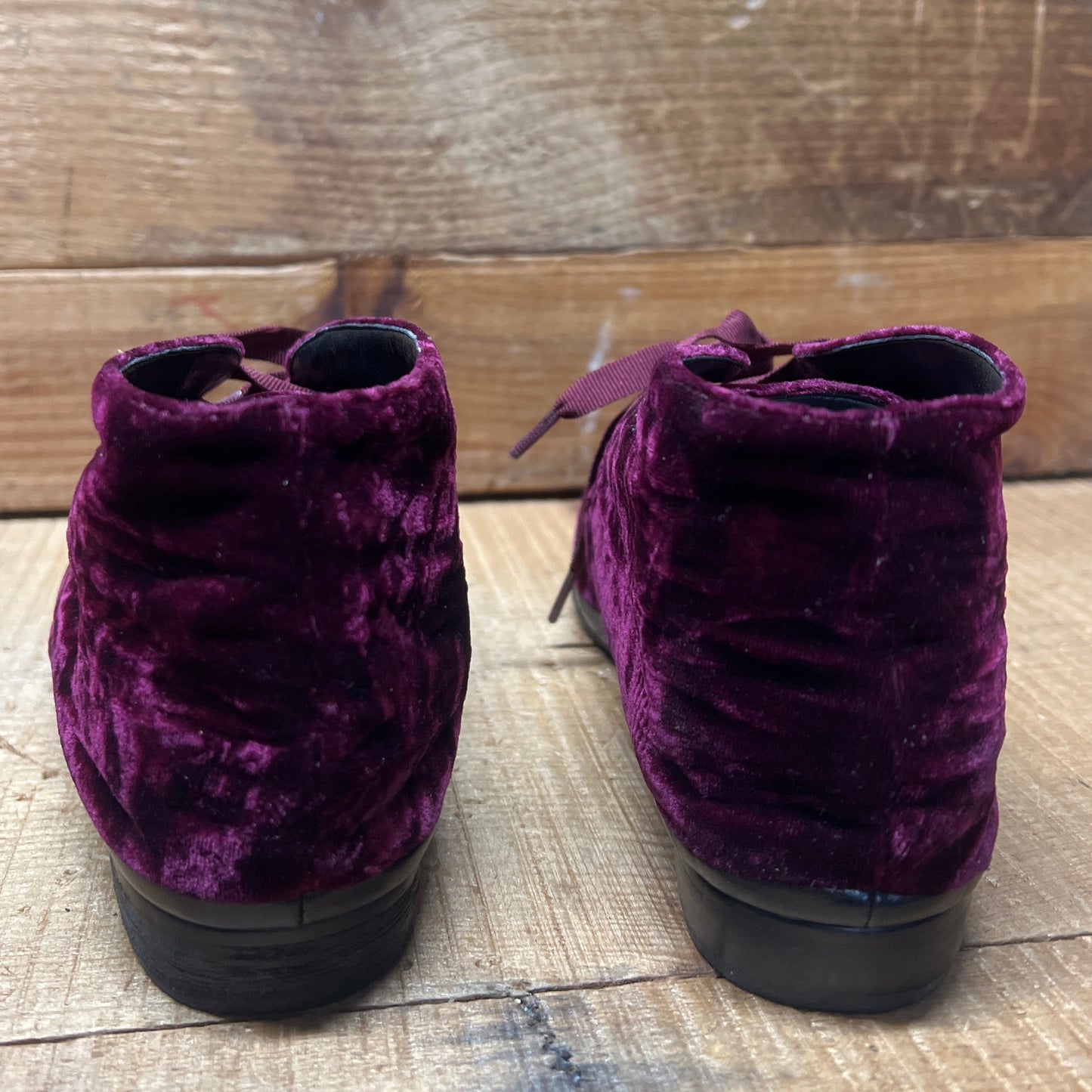 LUXURY REBEL Women's Three Eyelet Velvet Bootie 37 EU/US6.5-7 Dark Berry