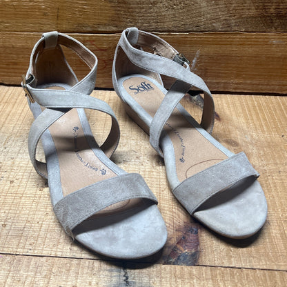 Woman’s Sofft Innis Wedge Sanda 9M Baywater Suede Leather