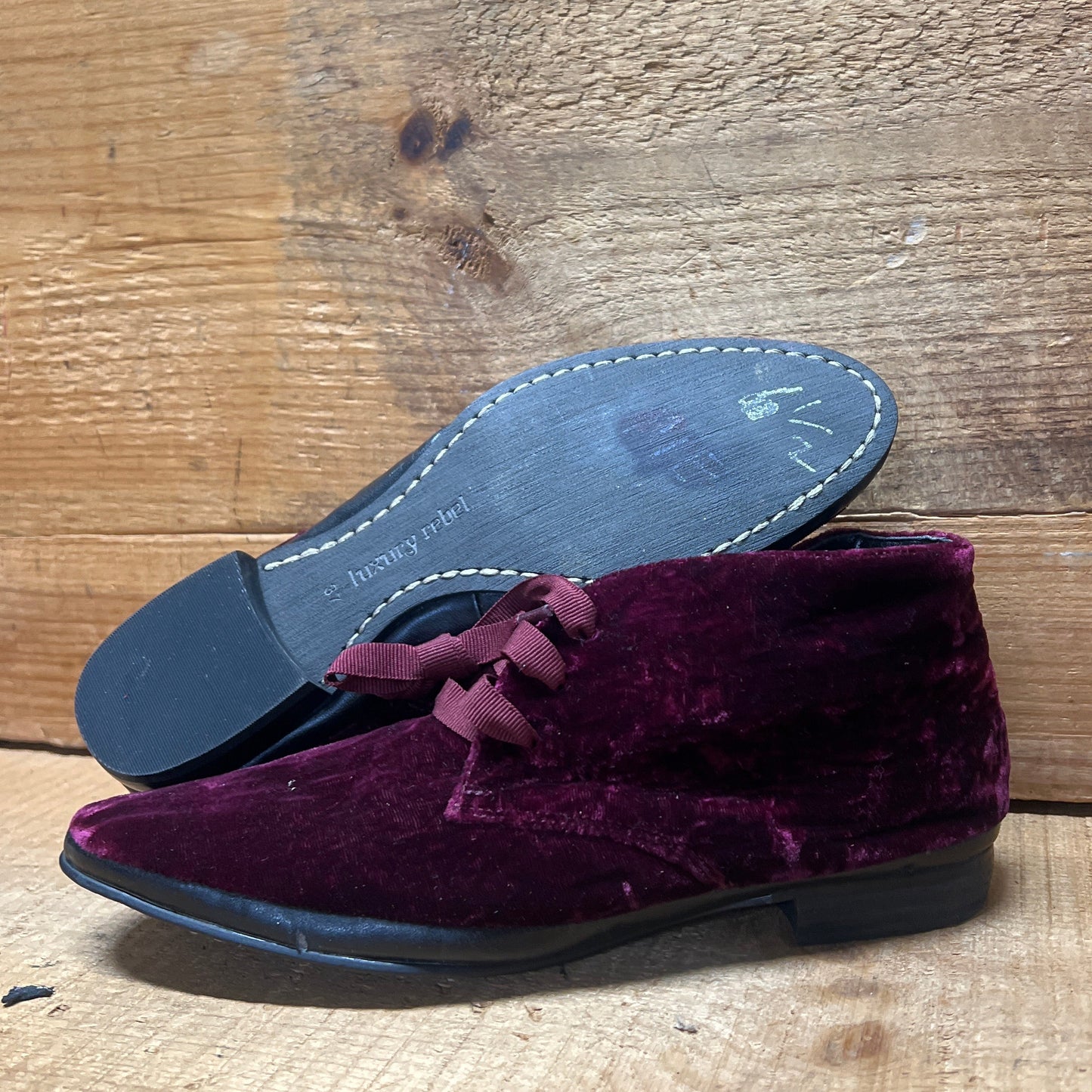 LUXURY REBEL Women's Three Eyelet Velvet Bootie 37 EU/US6.5-7 Dark Berry