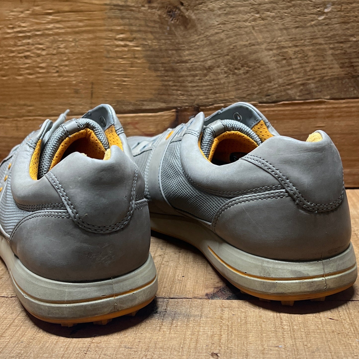 Men’s Ecco Street Premier Cleat-less Golf Shoe 46EU • Grey/Fanta •Mesh/Leather