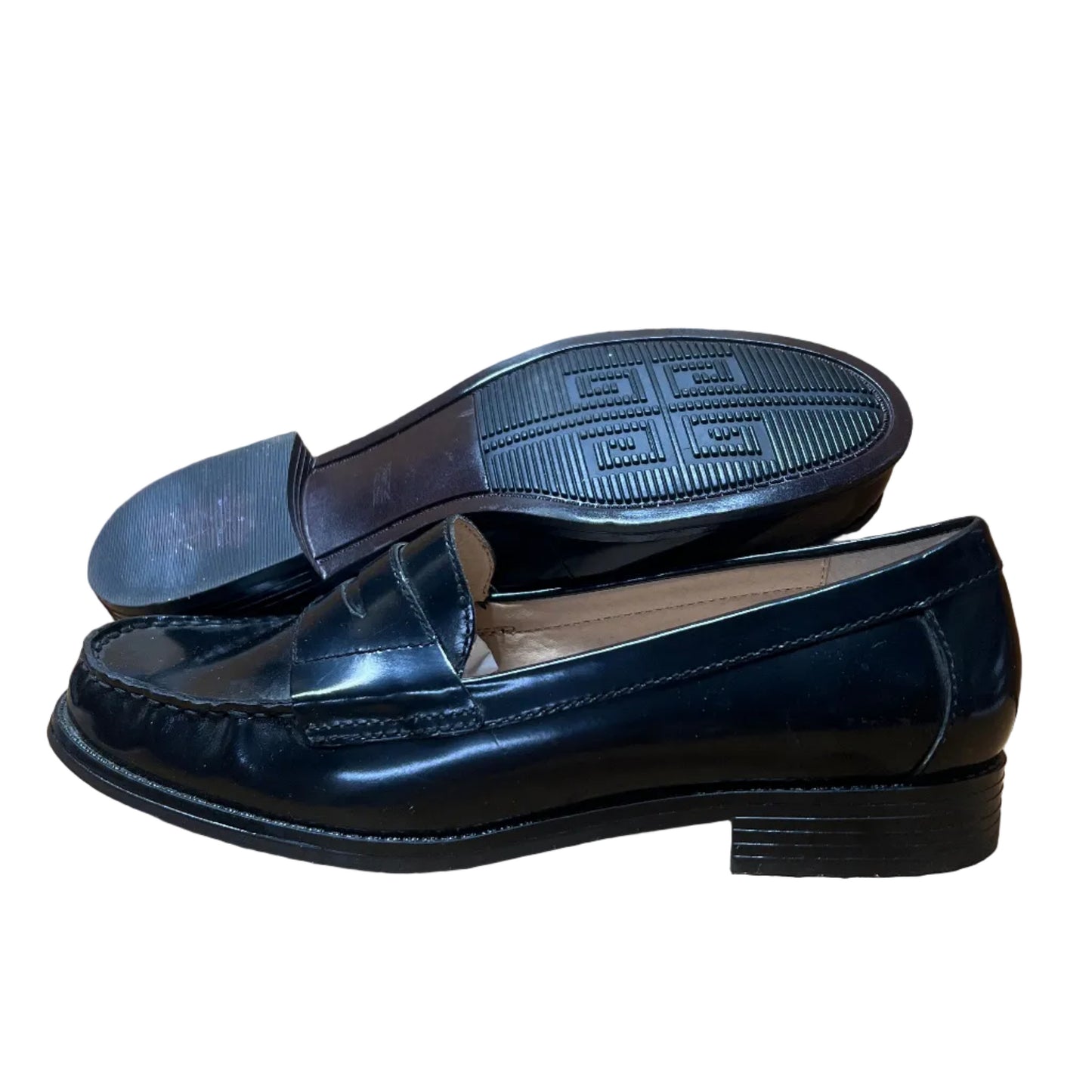 Women's White Mountain Penny Loafer 5.5M Black patent Leather