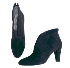 Women's Mootsies Tootsies •Evie• Slip-on Black Suede Ankle Boot