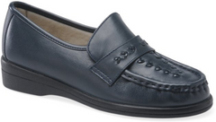 SOFTSPOTS Women's •Venus• Slip-on - Available in Widths